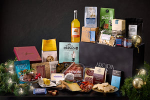 
                  
                    Load image into Gallery viewer, SPECIAL CHRISTMAS HAMPER
                  
                